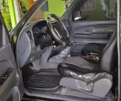 Camioneta Toyota Hilux 2.8 Ano 2002 Para Vender