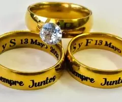 Anillos Con Grabados Para Promesa o Anillo Matrimonial Para Vender