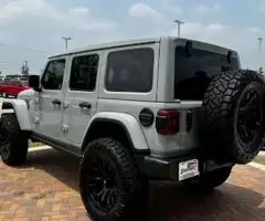 Jeep Wrangler Unlimited Sahara Deportivo 4D 2023 Para La Venta